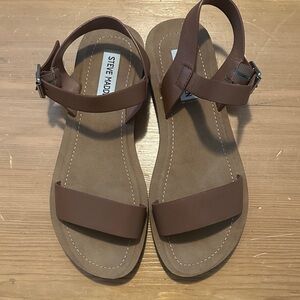 Steve Madden Tan Flat Sandals